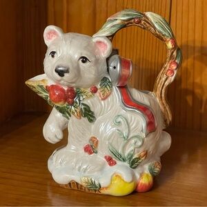 Fitz and Floyd Polar Bear Ceramic Piece